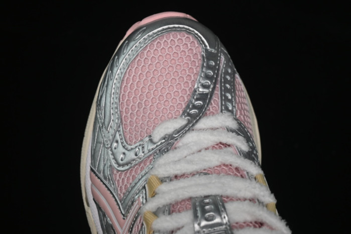 As*ic*s Vandy the Pink Gel-Nimbus 10.1 Strawberry Cream 1203A865-702