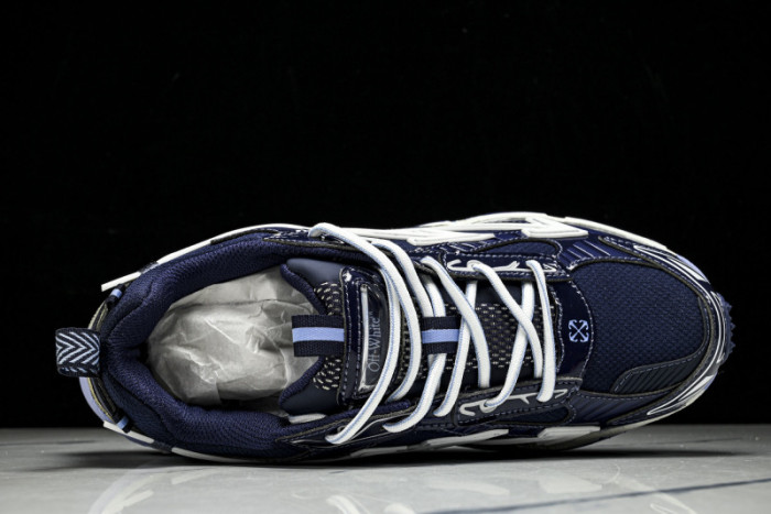 Off-White c/o Virgil Abloh