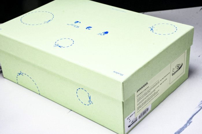 Off-White c/o Virgil Abloh