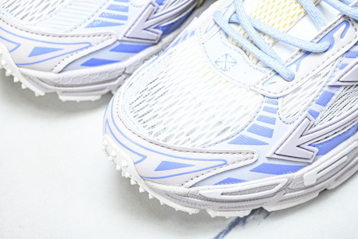 Off-White c/o Virgil Abloh