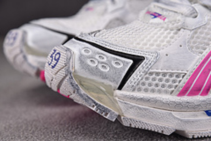 Ba*len*cia*ga Runner 772767 W3RMU 9554