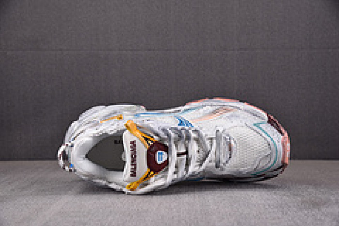 Ba*len*cia*ga Runner 772767 W3RMU 9754