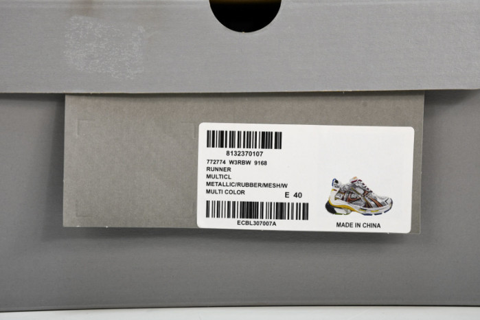 Ba*len*cia*ga Runner 772774 W3RBW-9168