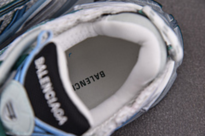 Ba*len*cia*ga Runner 772774 W3RMU 9034