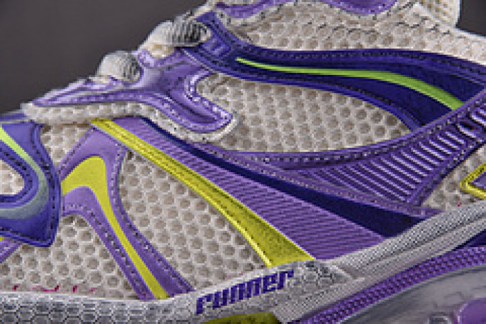 Ba*len*cia*ga Runner 779066 W3RXP 9570