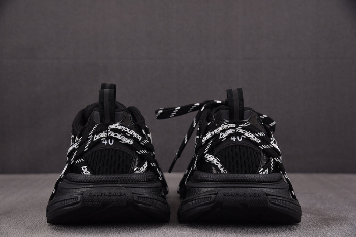 Ba*len*cia*ga 3XL SNEAKER 825599 W3XHL 100