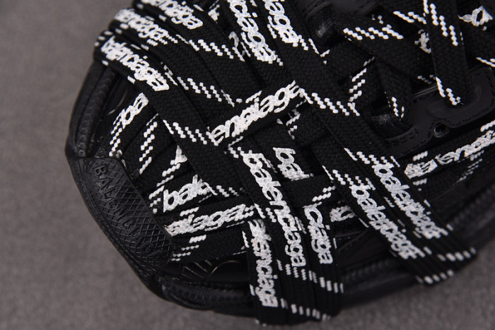 Ba*len*cia*ga 3XL SNEAKER 825599 W3XHL 100