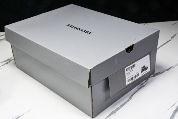 Ba*len*cia*ga 3XL SNEAKER 825622 W3XPL 1882