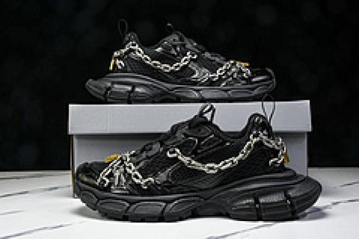 Ba*len*cia*ga 3XL SNEAKER 825622 W3XPL 1882