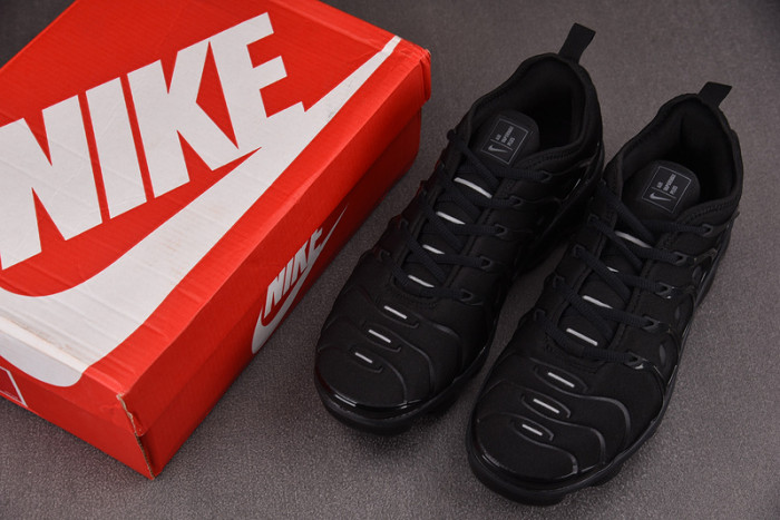 Nike Air VaporMax Plus Triple Black Men