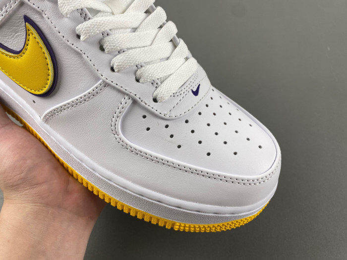 Kobe Bryant x Nike Air Force 1 Low FZ1151-100