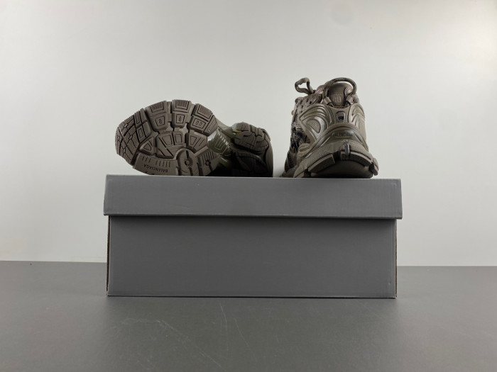 Ba*len*cia*ga Runner 677403W3RBQ 2010