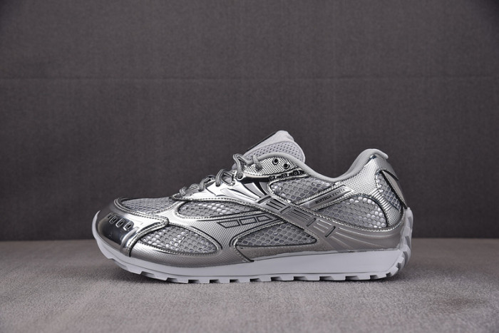 Bo*te*ga Ve*ne*ta BV040