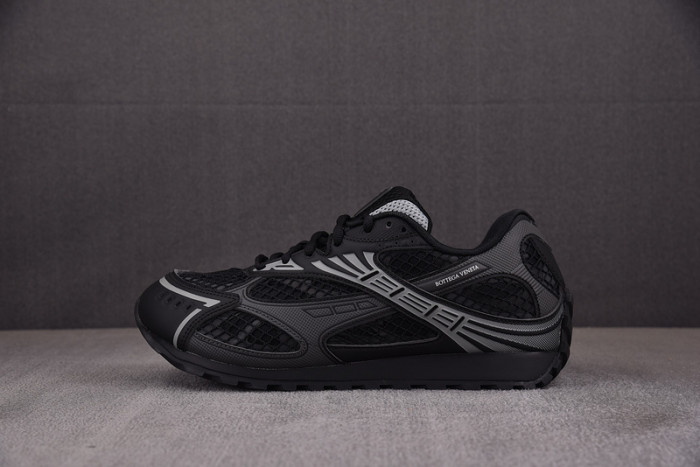 Bo*te*ga Ve*ne*ta BV042