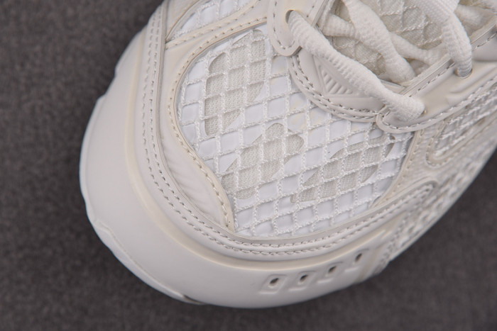 Bo*te*ga Ve*ne*ta BV036