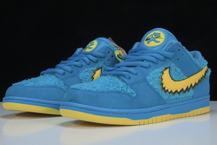 DEAD X NIKE SB DUNK LOW“ BEAR” CJ5378-400