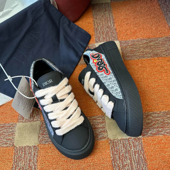 D*0r B33 SNEAKERS D20011