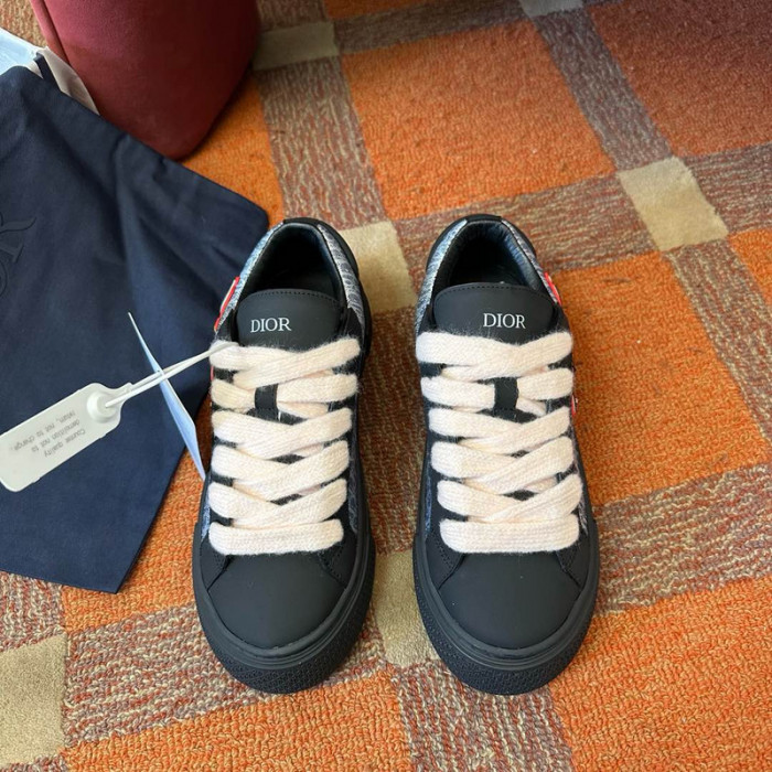 D*0r B33 SNEAKERS D20011