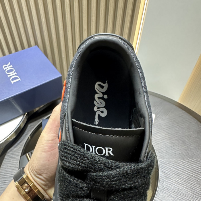 D*0r B33 SNEAKERS D20004
