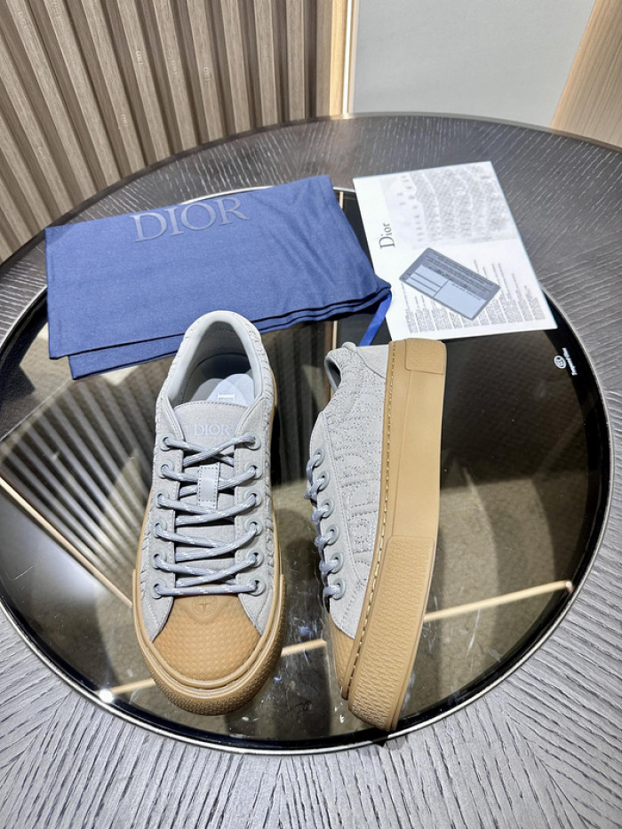 D*0r B33 SNEAKERS D20015