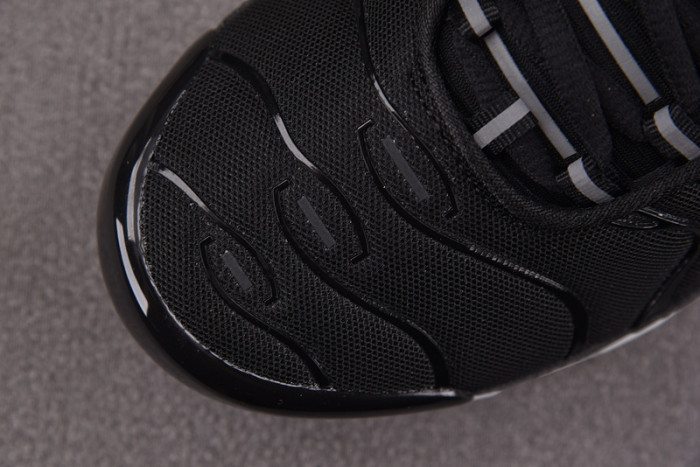 Nike Air Max Plus Black Womens | DM2362-001