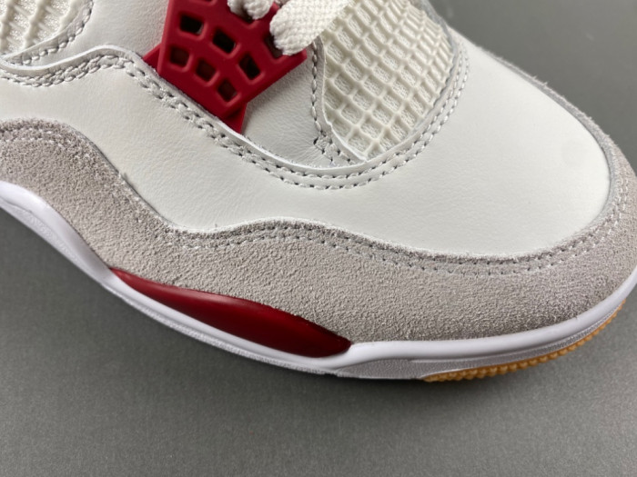 Air Jordan 4 X Nike SB Retro SP 