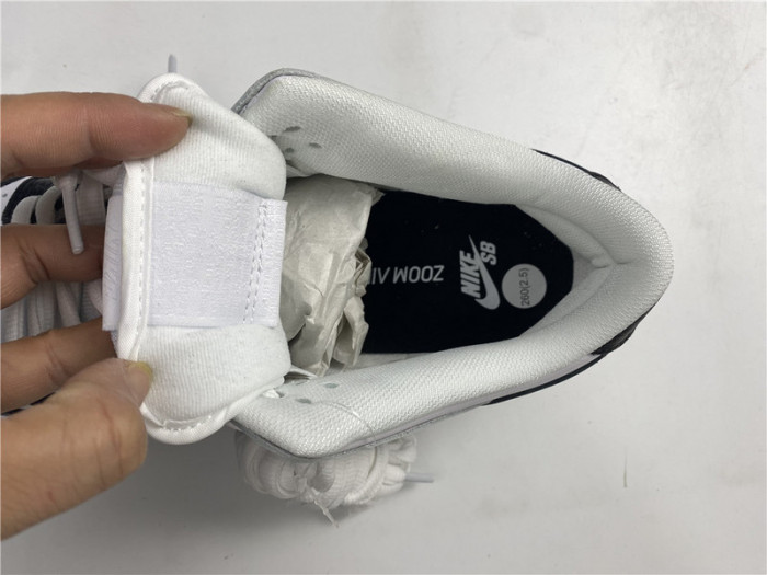 Nike Dunk SB Low “Yin Yang