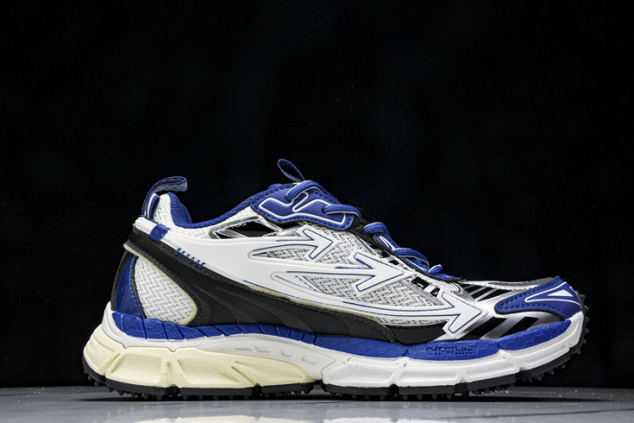 Off-White c/o Virgil Abloh