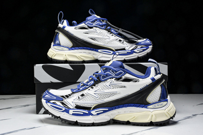 Off-White c/o Virgil Abloh