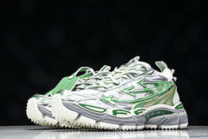 Off-White c/o Virgil Abloh