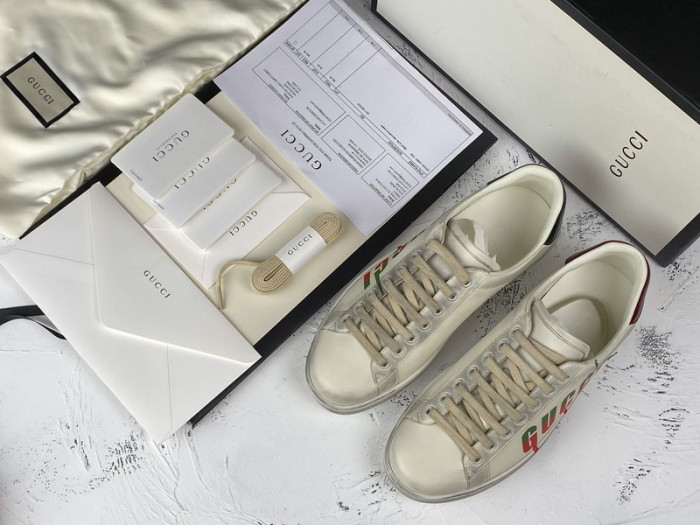 G*u*i LOW-TOP SNEAKER WHITE E1247