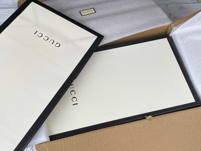 G*u*i LOW-TOP SNEAKER WHITE E1247