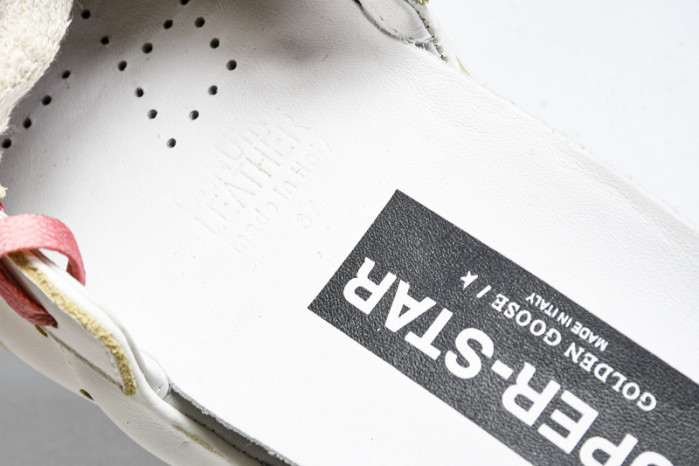 Golden Go*e S*per-Star SNEAKER GG10