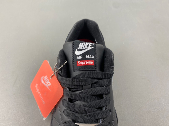 S*p*e x Nike Air Max 1 Black HF8813-001