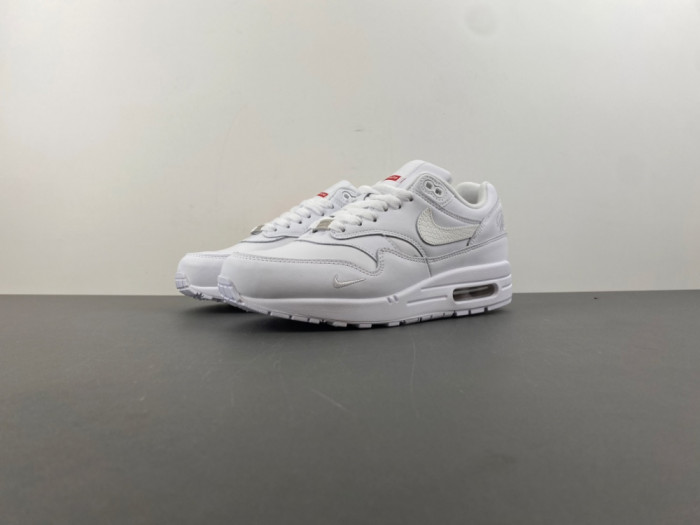 S*p*e x Nike Air Max 1 White HF8813-100