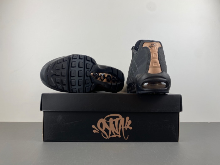 Central Cee × Nike Air Max 95 Black HQ6457-001