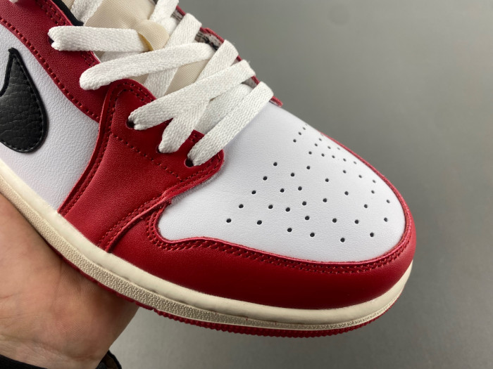 Jordan 1 Low OG "Chicago"HQ6998-600