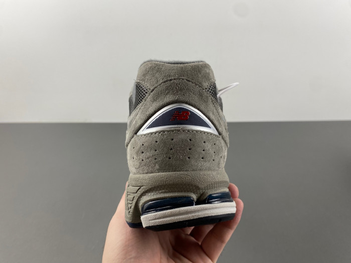 New Balance ML2002RA