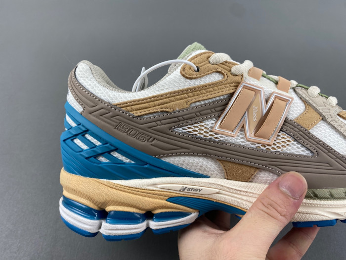 New Balance M1000CA