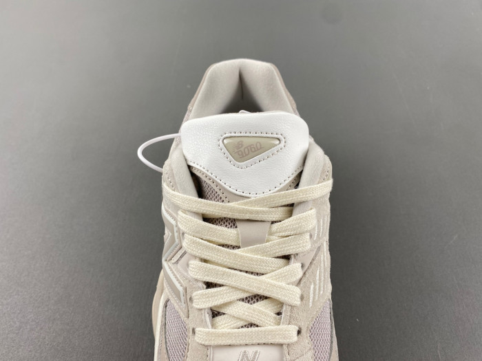 New Balance 9060 U9060MM