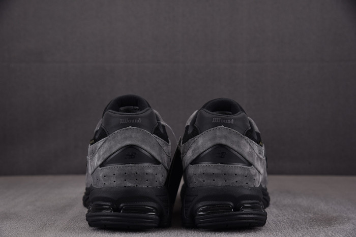 New Balance M2002RXZ