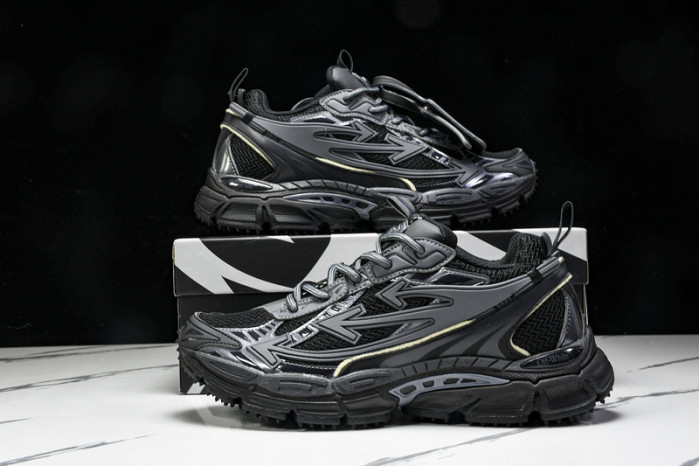 Off-White c/o Virgil Abloh