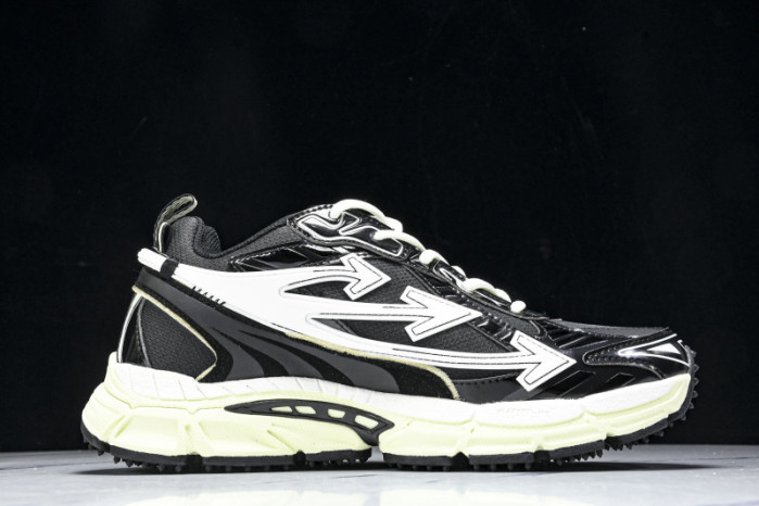 Off-White c/o Virgil Abloh