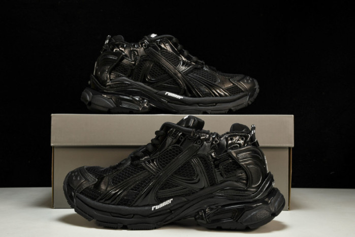 Ba*len*cia*ga Runner 772767 W3RMU9034