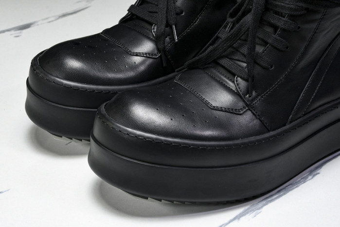 RICK OWENS SNEAKER