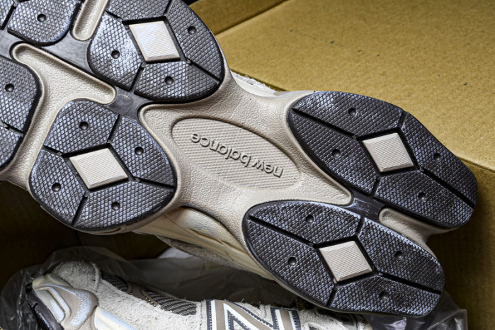 New Balance 9060 U9060PB