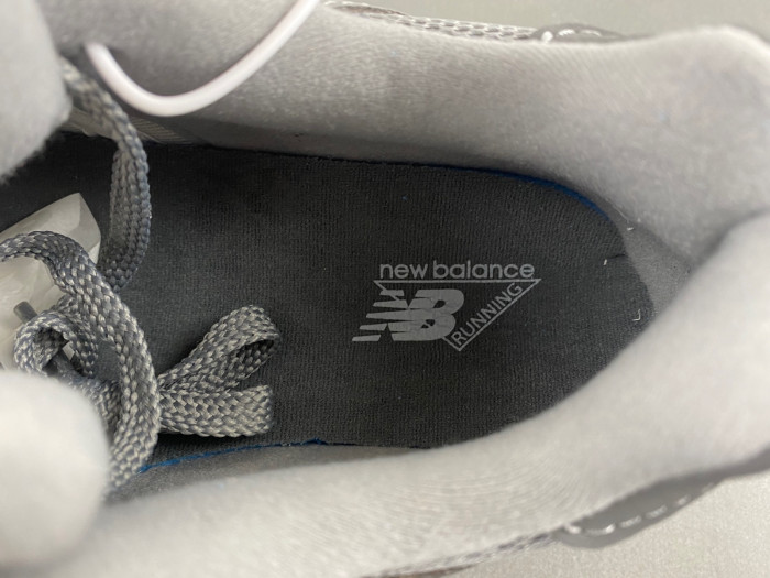 New Balance 9060 U9060ZGB
