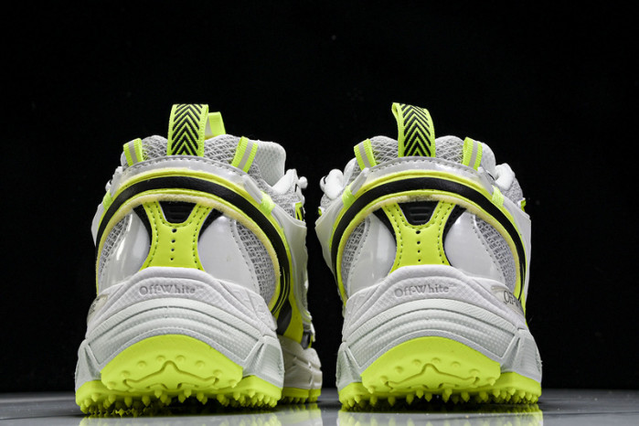 Off-White c/o Virgil Abloh